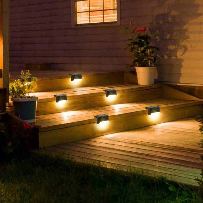 Solar LED Deck & Stair Lights